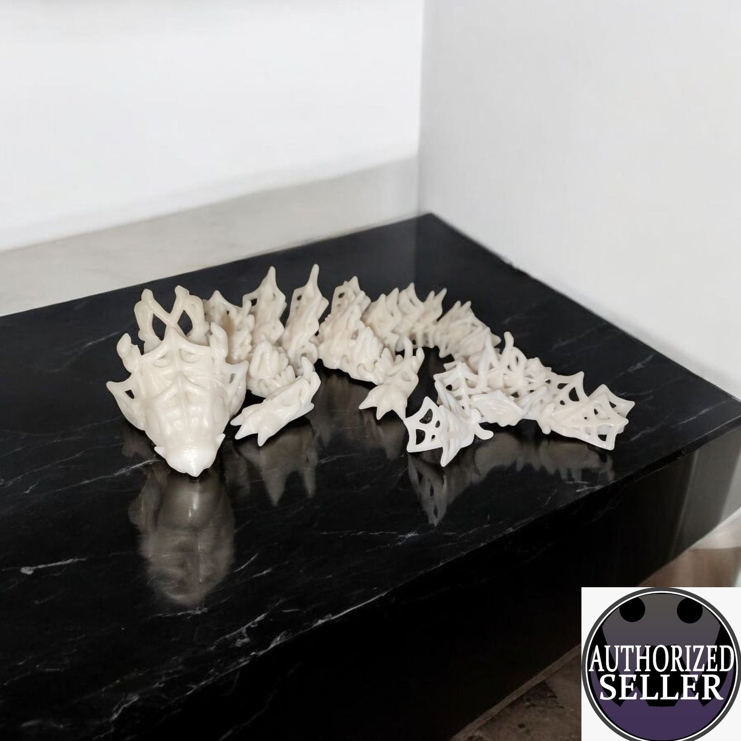 Art 066 Flexi Baby Wicked-Drache | 3D-gedruckter beweglicher Drache | ca. 23,5 cm lang | PLA Knochenweiß Deko & Geschenk für Fantasy-Fans Art 066