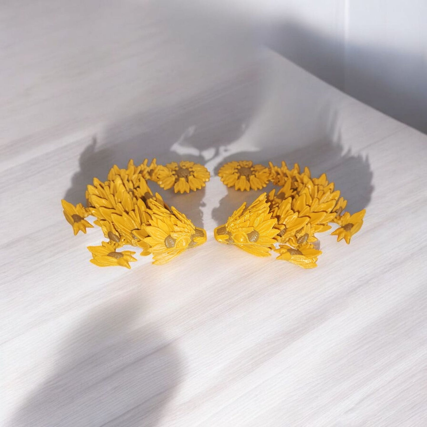 Art 071 Flexi Sonnenblumen-Drache | 3D-gedruckter beweglicher Drache | ca. 20,5 cm lang | PLA Gold Braun Deko & Geschenk für Fantasy-Fans Art 071