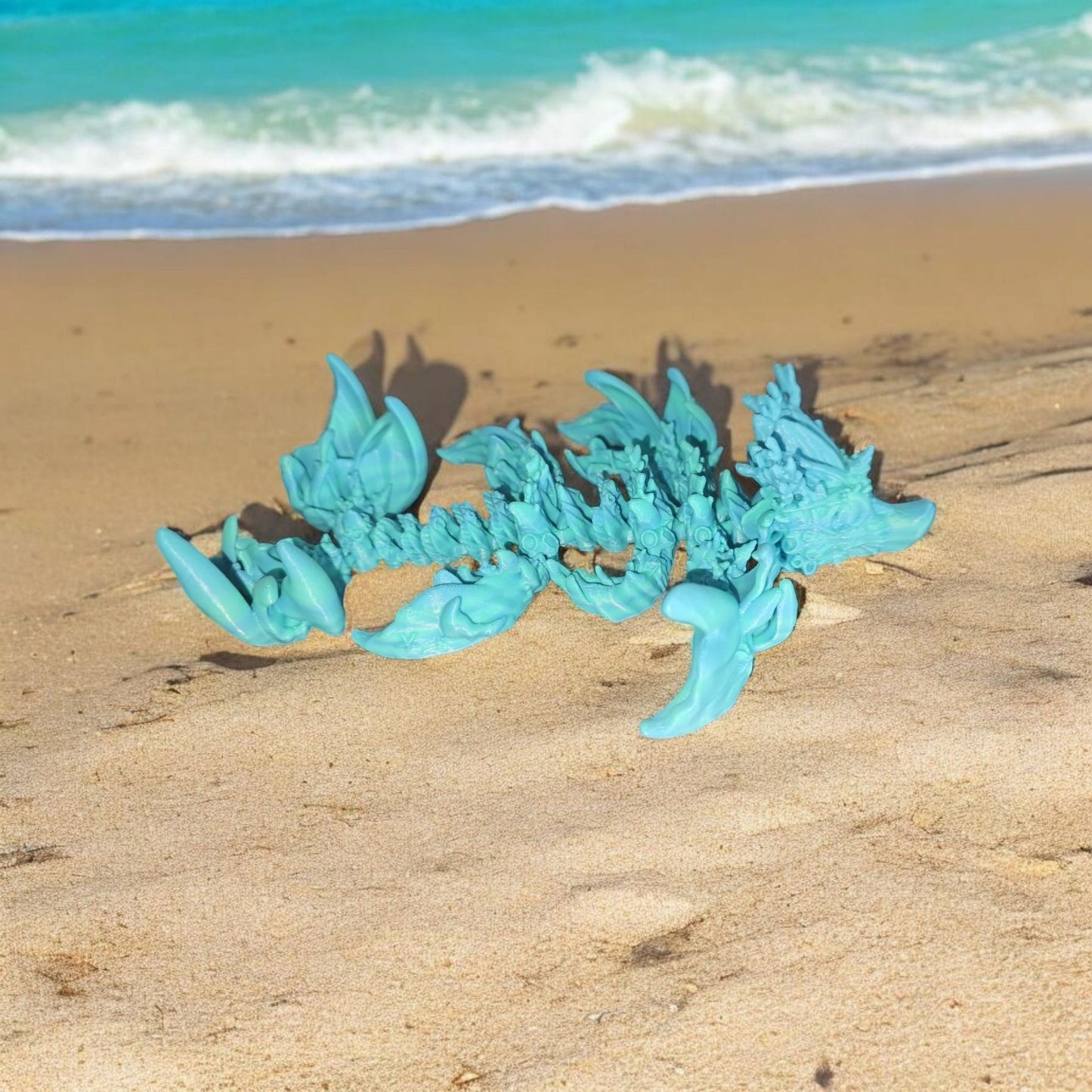 Art 075 Flexi Baby Korallen-Drache | 3D-gedruckter beweglicher Drache | ca. 15 cm lang | PLA Farbverlauf Blau-Grün Deko & Geschenk für Fantasy-Fans Art 075