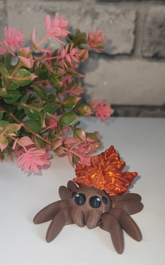Flexi Spinne mit Herbstblatt| 3D-gedruckt|ca 8*5,5cm breit| PLA braun schwarz, Gold/Kupfer Deko & Geschenk für Fantasy-Fans Art 0382
