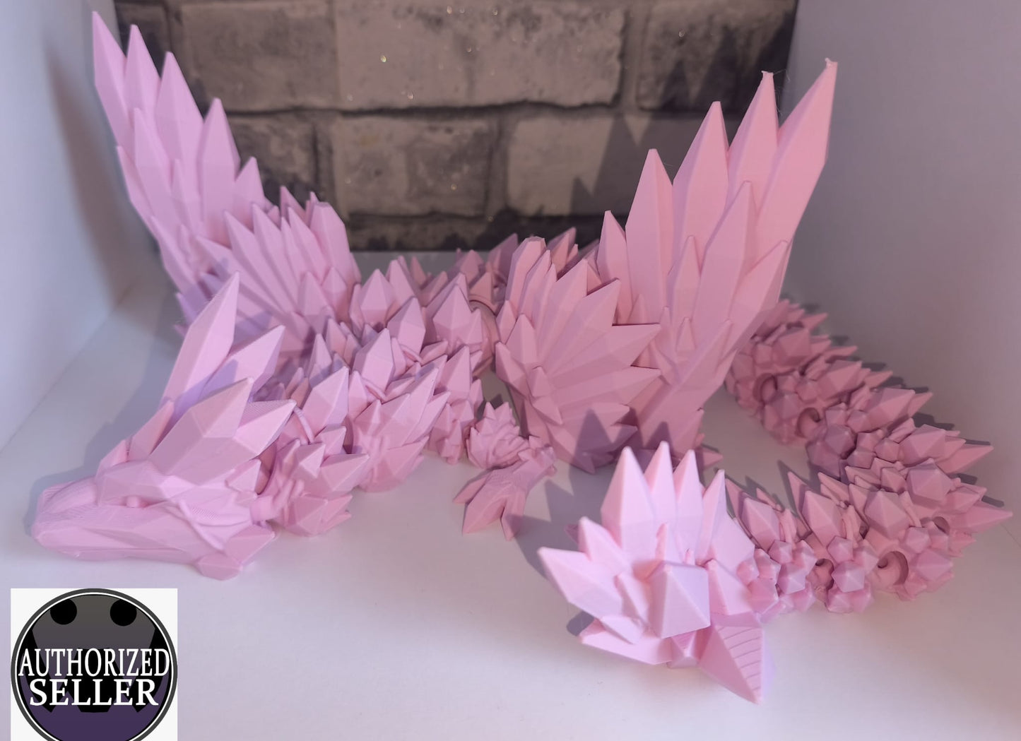 Mega Flexi Kristall-Drache mit Flügel | 3D-gedruckt| ca. 58cm cm lang | PLA rosa Deko & Geschenk für Fantasy-Fans Art Nr 0395