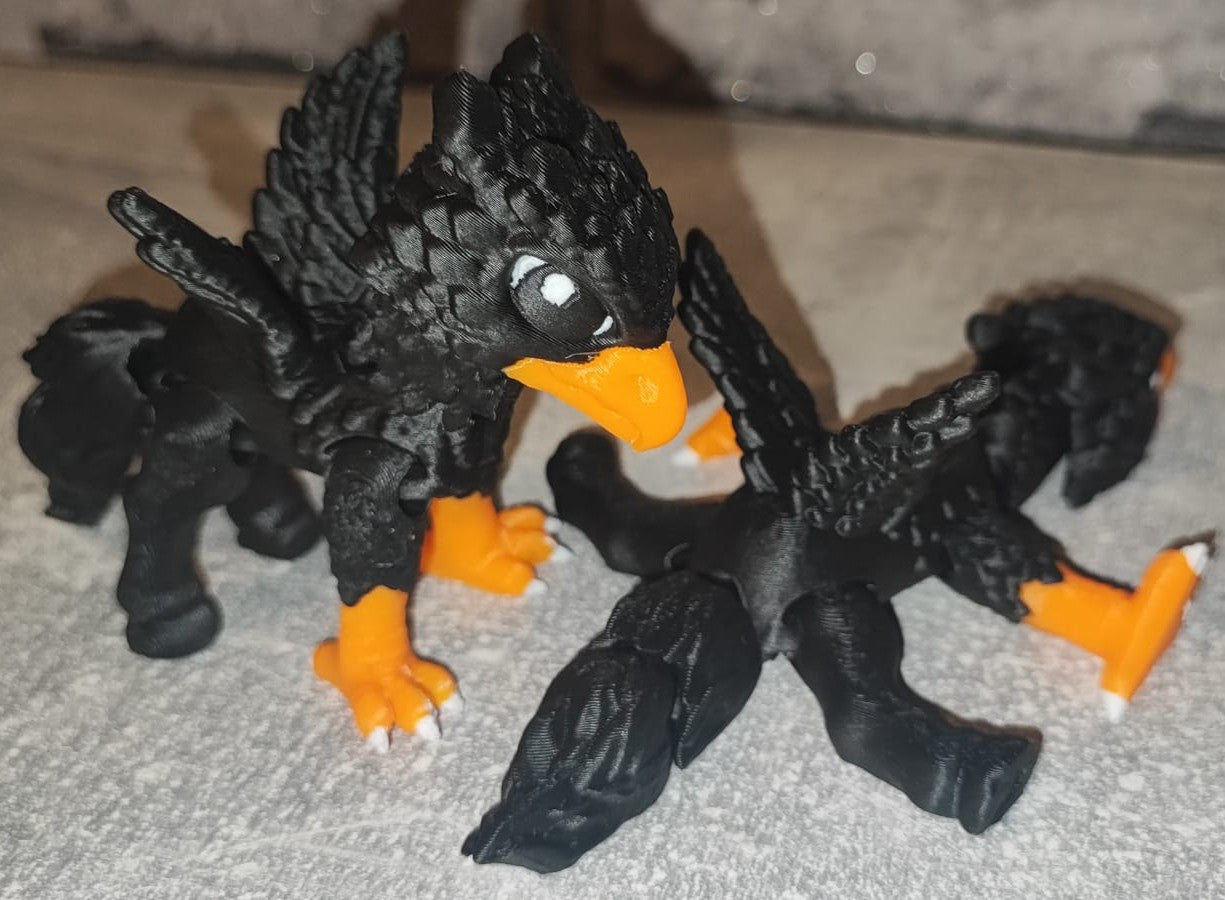 Art 0208 Hippo Greifvogel| 3D-gedruckt| 7,5cm hoch & 10cm lang| PLA schwarz orange weiß Deko Home Geschenk