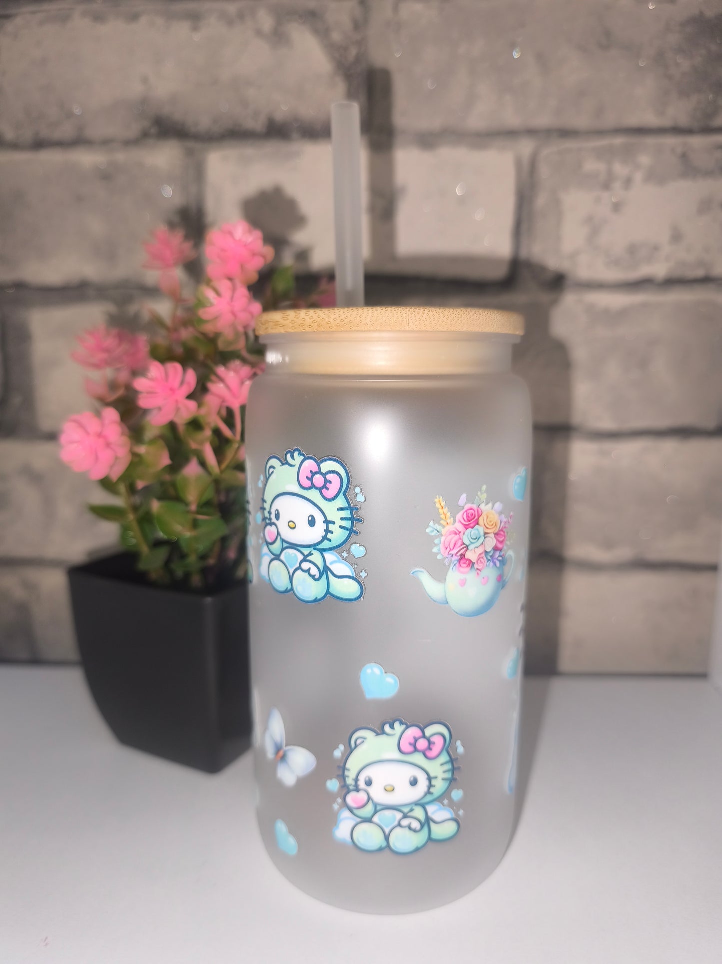 Matter Becher mit UV Dtf Aufkleber inkl Strohhalm Kunststoff - Kätzchen