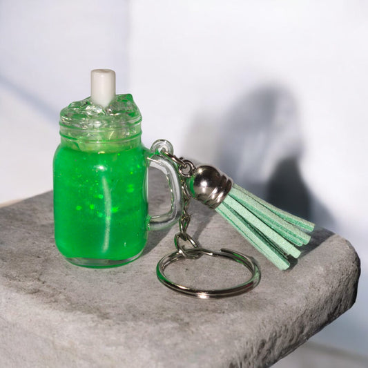 Mini Schlüsselanhänger im Snowglobe Design - Unikat - mit Quaste und Schlüsselring - Art Nr S027
