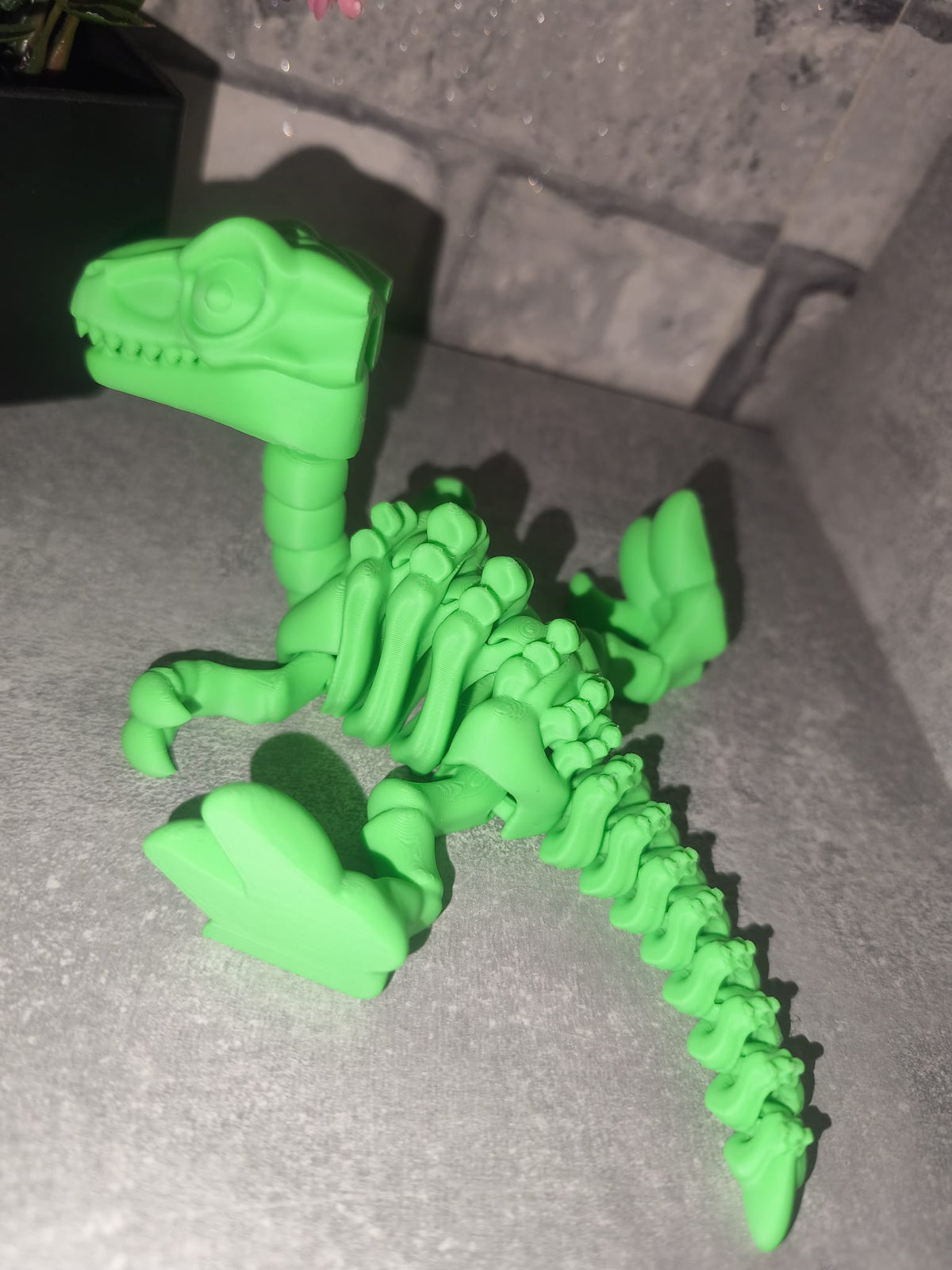 Art Nr 0423 Velociraptor | 3D-gedruckt| ca. 12cm hoch | PLA Deko & Geschenk für Fantasy-Fans