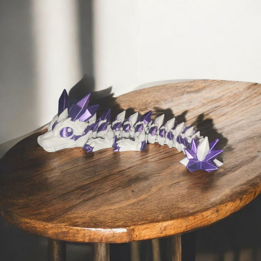 Art.023 Baby Flexi Kristalldrache | 3D-gedruckter beweglicher Drache | 18,0 cm lang | PLA Silk Lila weiß Deko & Geschenk für Fantasy-Fans Art.023