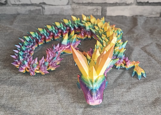 Art 0123 Mega Flexi Kristall-Drache | 3D-gedruckter beweglicher Drache | ca. 72cm cm lang | PLA Silk Regenbogenverlauf Deko & Geschenk für Fantasy-Fans Art 0123