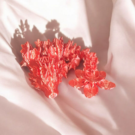 Art.070 Flexi Kirschblüten-Drache | 3D-gedruckter beweglicher Drache | 32 cm lang | PLA Silk rötlich Deko & Geschenk Art.070