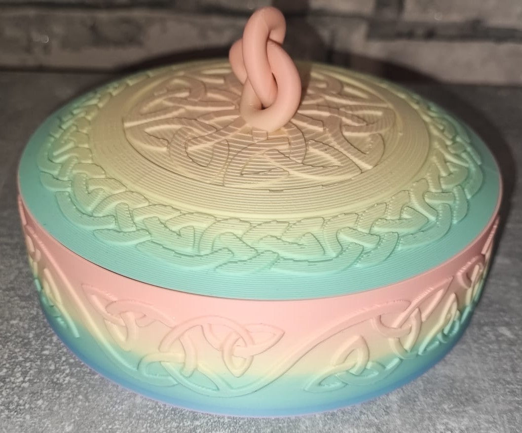 Art 0305 Dose mit Muster | 3D-gedruckt | ca 13cm Durchmesser und 8cm hoch| PLA matt Regenbogen | Deko Home Geschenk