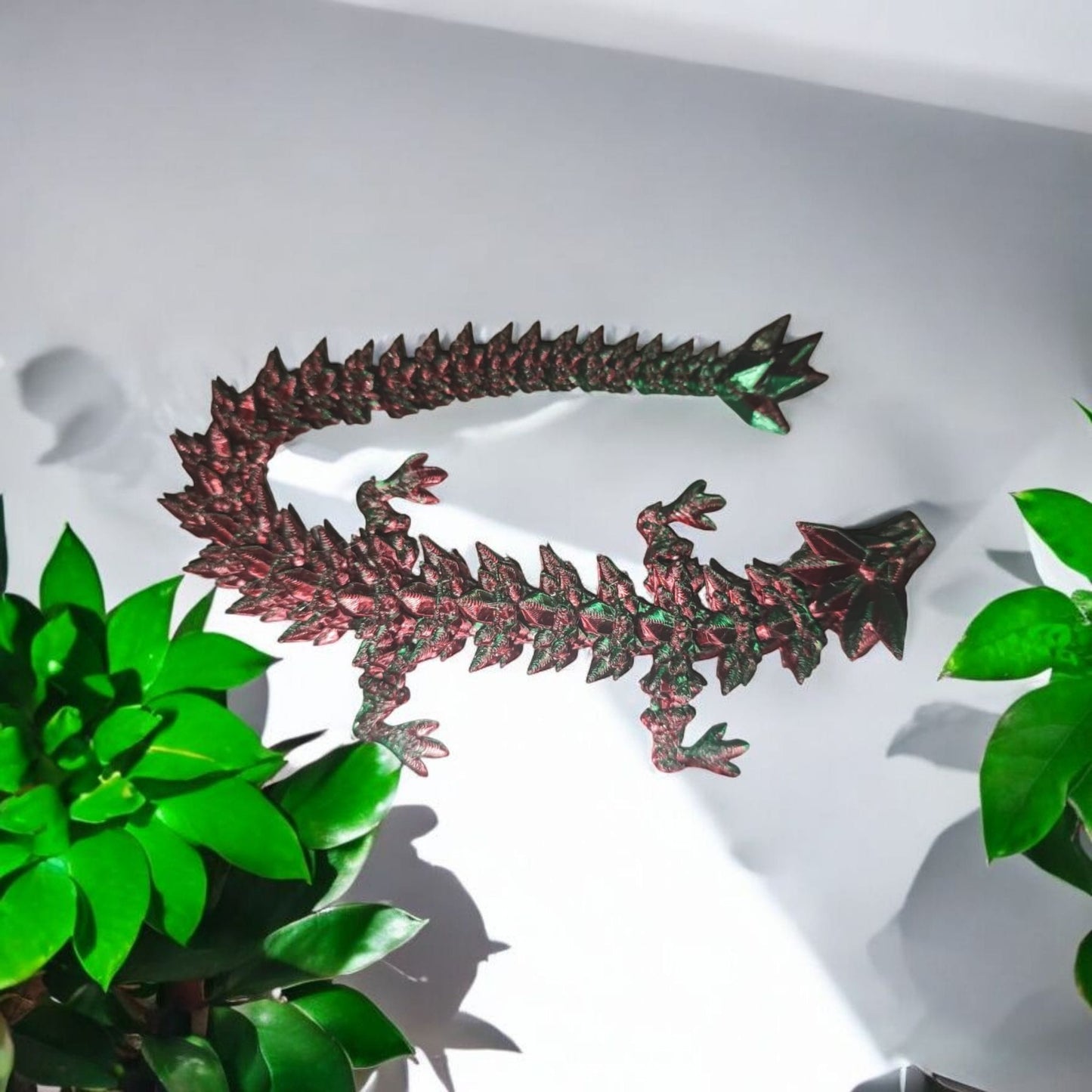 Art.029 Großer Flexi Kristalldrache| 3D-gedruckter beweglicher Drache | 44,0 cm lang | PLA Silk grün/rot Deko & Geschenk für Fantasy-Fans Art.029