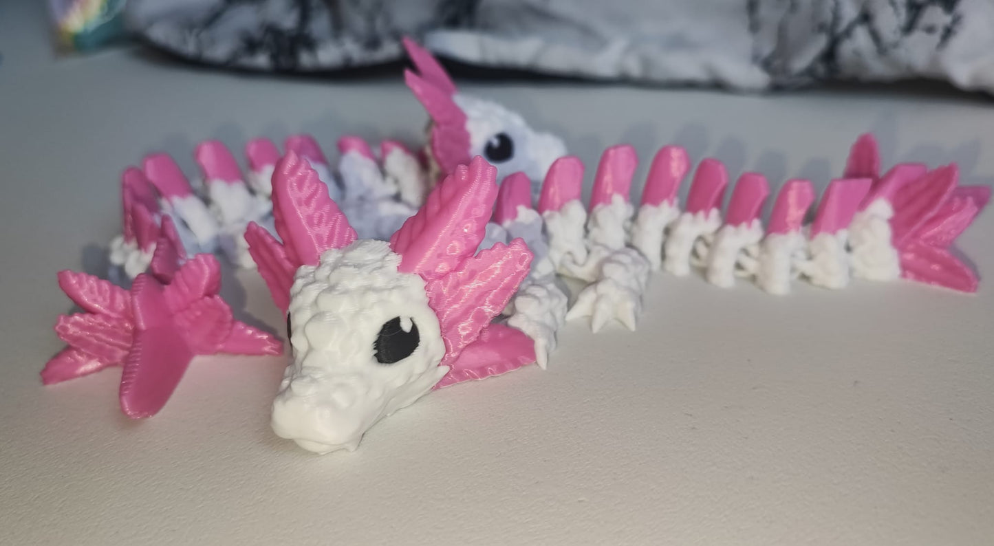 Art 0108 Flexi Axolotl | 3D-gedruckter beweglicher Axolotl | ca. 18 cm lang | PLA weiß/rosa Deko & Geschenk für Fantasy-Fans Art 0108