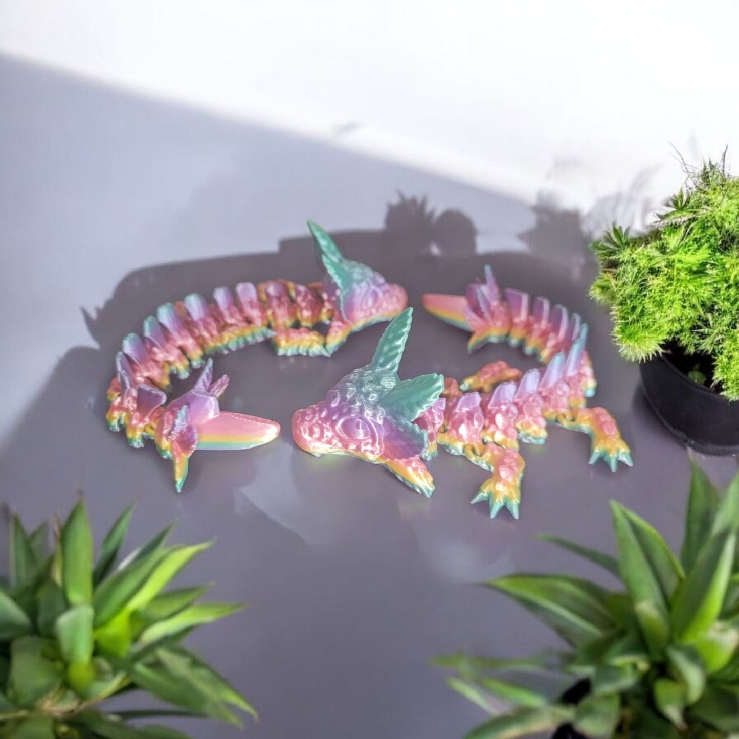 Art 039 Flexi Axolotl | 3D-gedruckter beweglicher Axolotl | ca. 18 cm lang | PLA Silk-Farbverlauf Deko & Geschenk für Fantasy-Fans Art 039