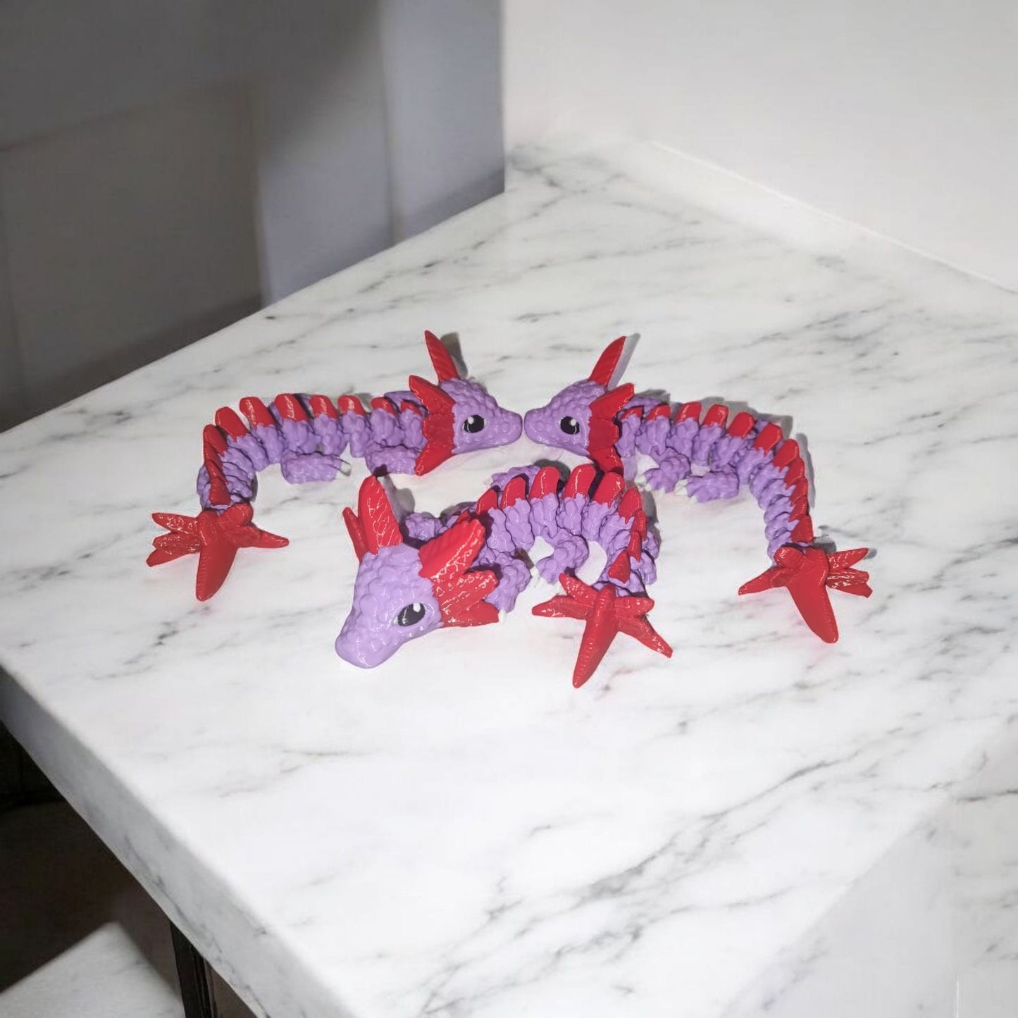 Art.027 Flexi Axolotl Drachen| 3D-gedruckter beweglicher Drache | 18,0 cm lang | PLA flieder-rot Deko & Geschenk für Fantasy-Fans Art.027