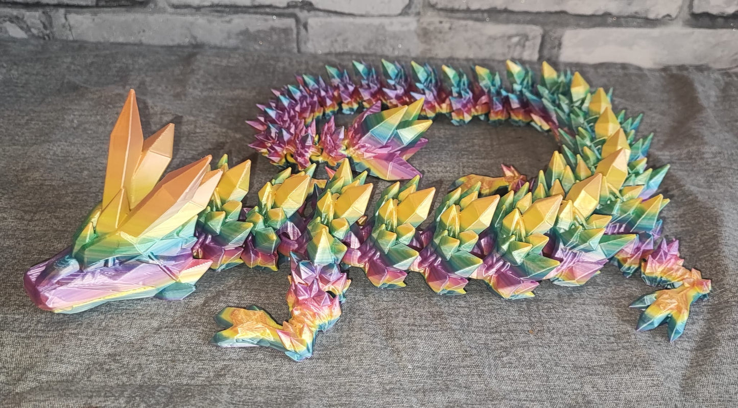 Art 0123 Mega Flexi Kristall-Drache | 3D-gedruckter beweglicher Drache | ca. 72cm cm lang | PLA Silk Regenbogenverlauf Deko & Geschenk für Fantasy-Fans Art 0123