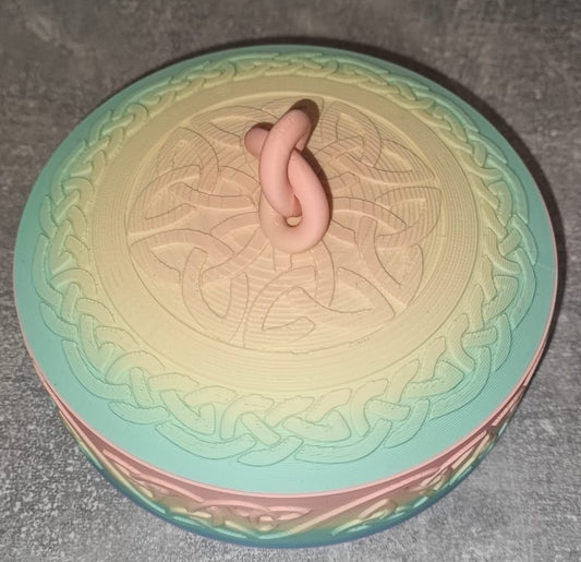 Art 0305 Dose mit Muster | 3D-gedruckt | ca 13cm Durchmesser und 8cm hoch| PLA matt Regenbogen | Deko Home Geschenk