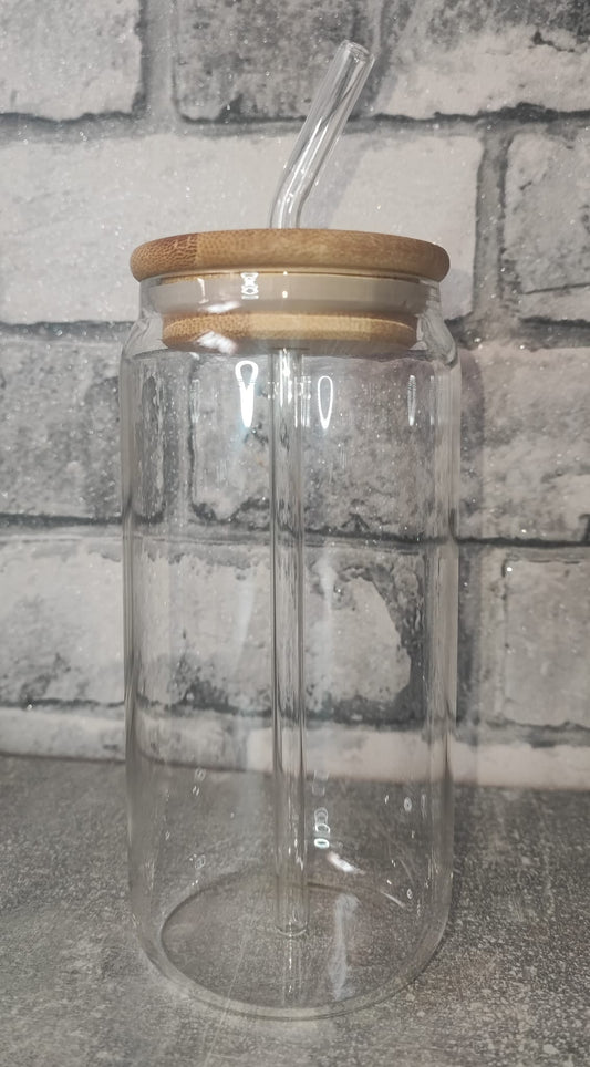Individueller Glas Becher transparent mit Strohhalm aus Glas und UV Dtf Aufkleber - Deckel Bambus