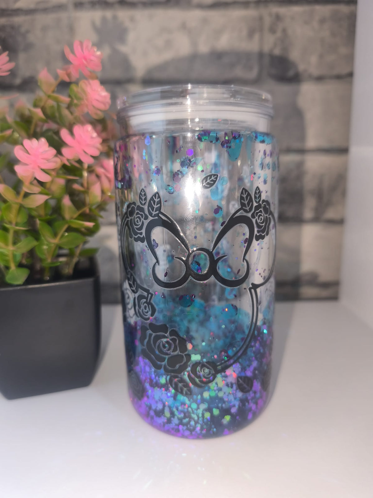 Lava Becher mit UV Dtf Aufkleber inkl Strohhalm - Kunststoff - Maus mit Blumen