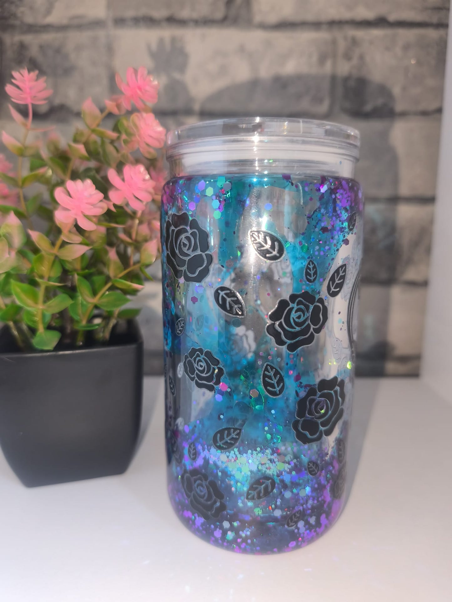 Lava Becher mit UV Dtf Aufkleber inkl Strohhalm - Kunststoff - Maus mit Blumen