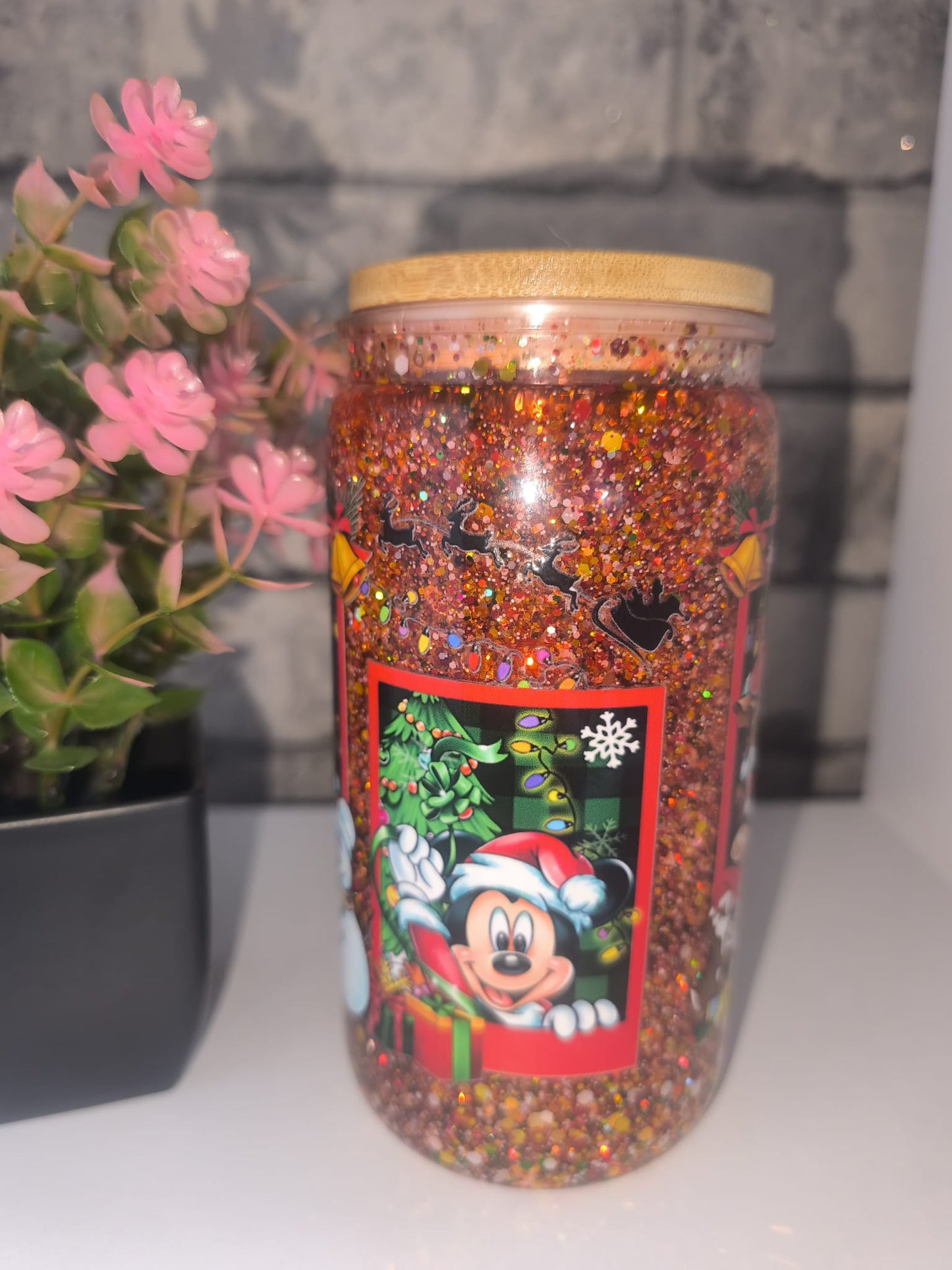 Glitzer Becher mit UV Dtf Aufkleber inkl Strohhalm Kunststoff - Weihnachten Maus