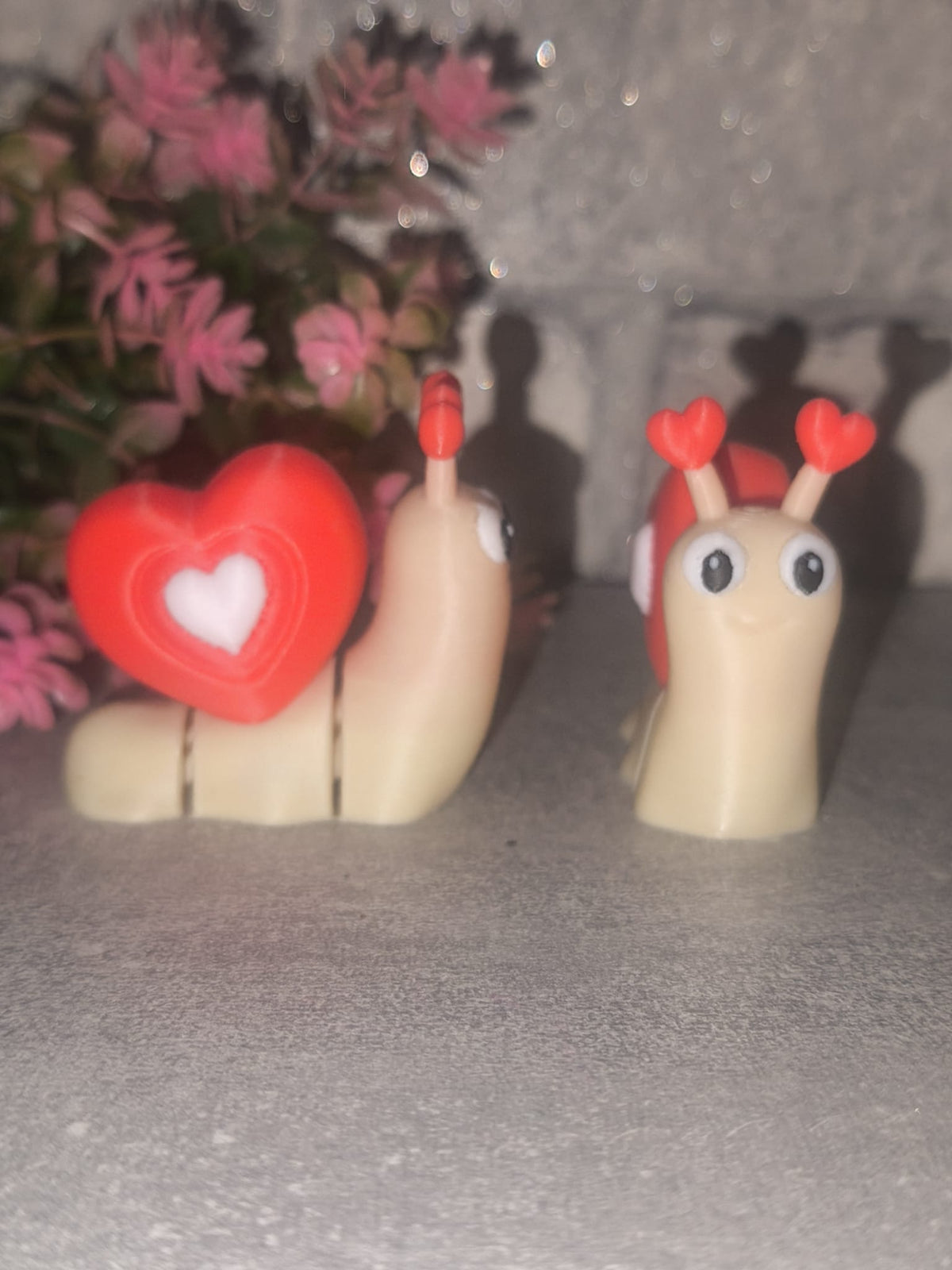 Art Nr 0424 Herz Schnecke Sunny| 3D-gedruckt| ca. 5cm hoch | PLA Deko & Geschenk für Fantasy-Fans