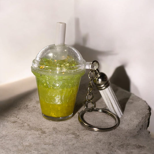 Mini Schlüsselanhänger im Snowglobe Design - Unikat - mit Quaste und Schlüsselring - Art Nr S011
