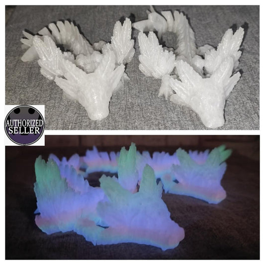 Art 0121 Flexi Leucht Axolotl mit Flügel | 3D-gedruckter beweglicher Axolotl | ca. 18,5 cm lang | PLA bunt leuchtend Deko & Geschenk für Fantasy-Fans Art 0121