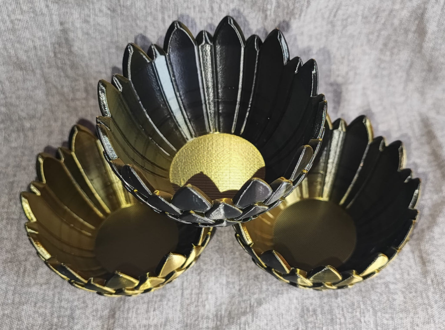 Art 0133 Drachenschuppen Teelichthalter| 3D-gedruckt| 5*8cm | PLA schwarz gold Seiden Deko Home Geschenk Art 0133