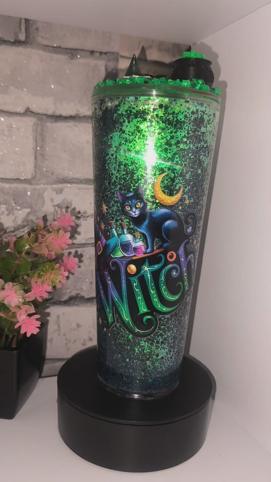 Großer Becher mit UV Dtf Aufkleber inkl Strohhalm Kunststoff - Deko Deckel Hexe