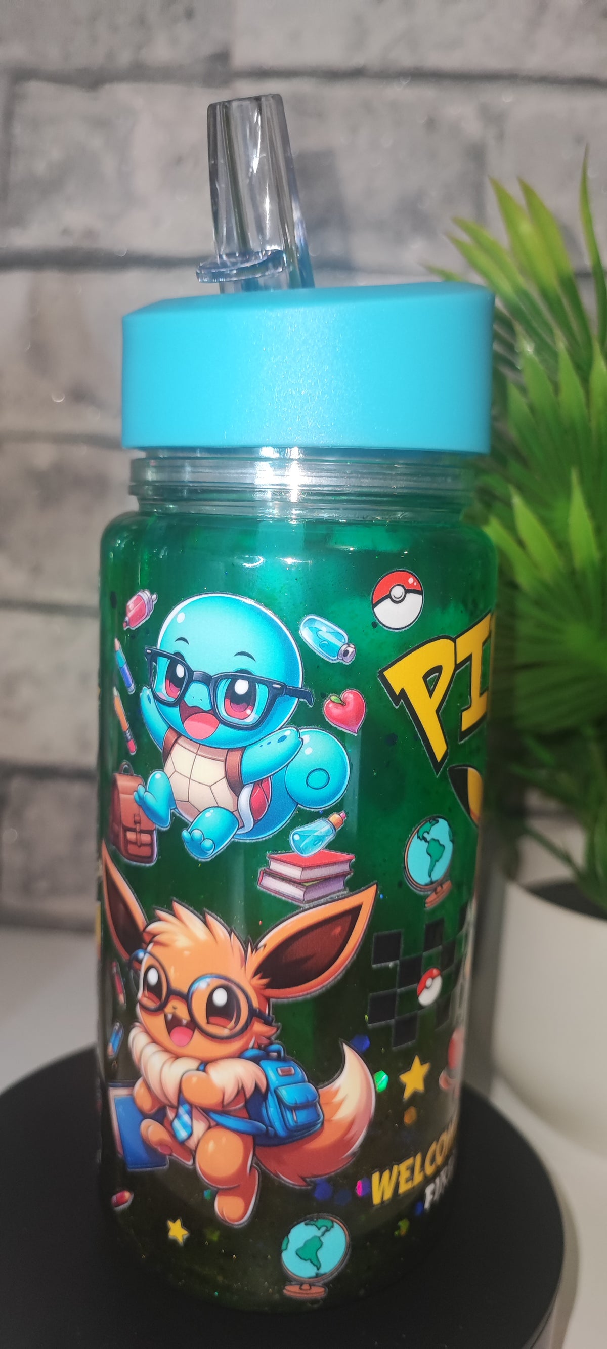 Kleine Flasche mit UV Dtf Aufkleber