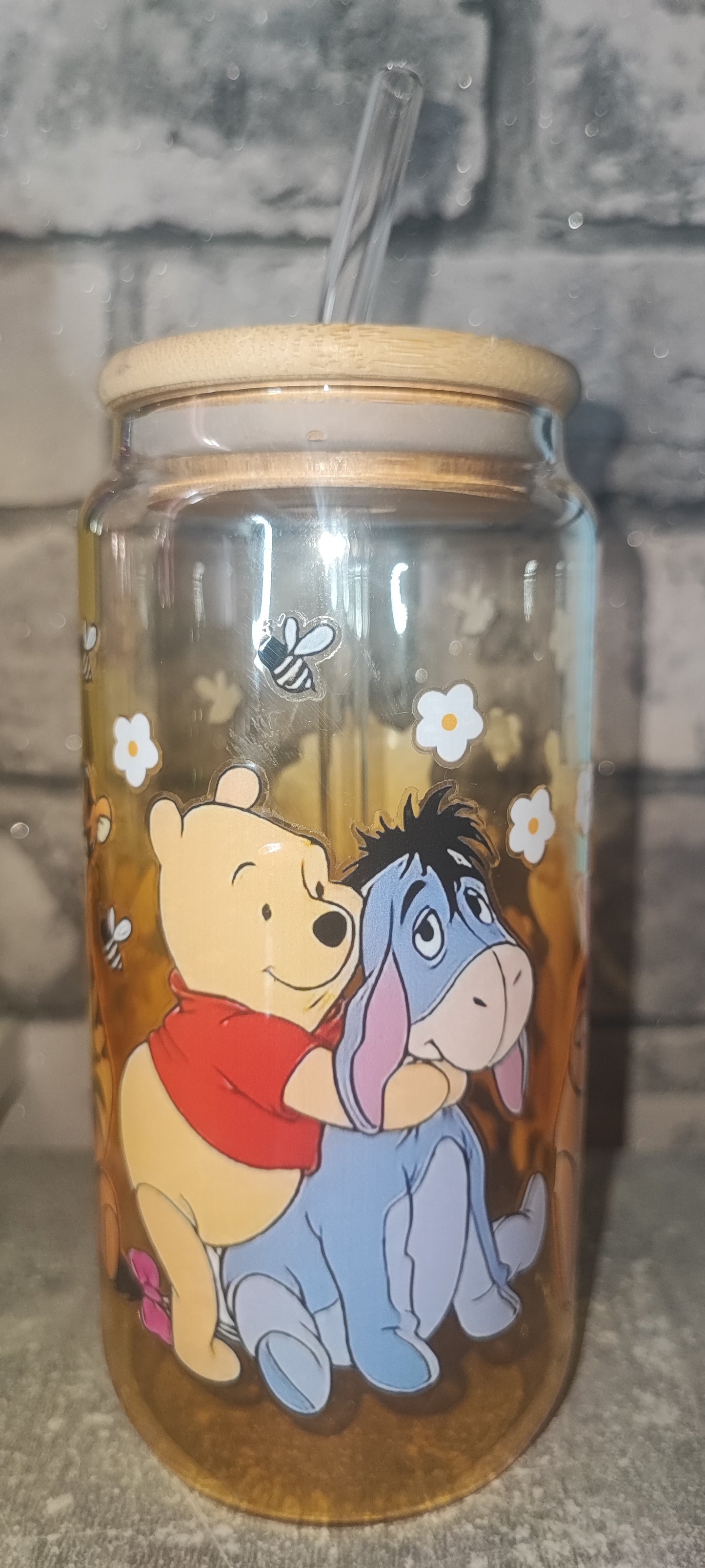 Gelber Glasbecher Becher mit Bambus Deckel +UV Dtf Aufkleber inkl Glasstrohhalm - Glas - Bär