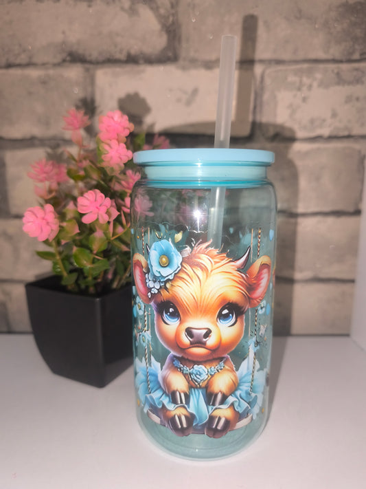 Süßer Kunststoff Becher mit UV Dtf Aufkleber inkl Strohhalm Kunststoff - Highland Kuh
