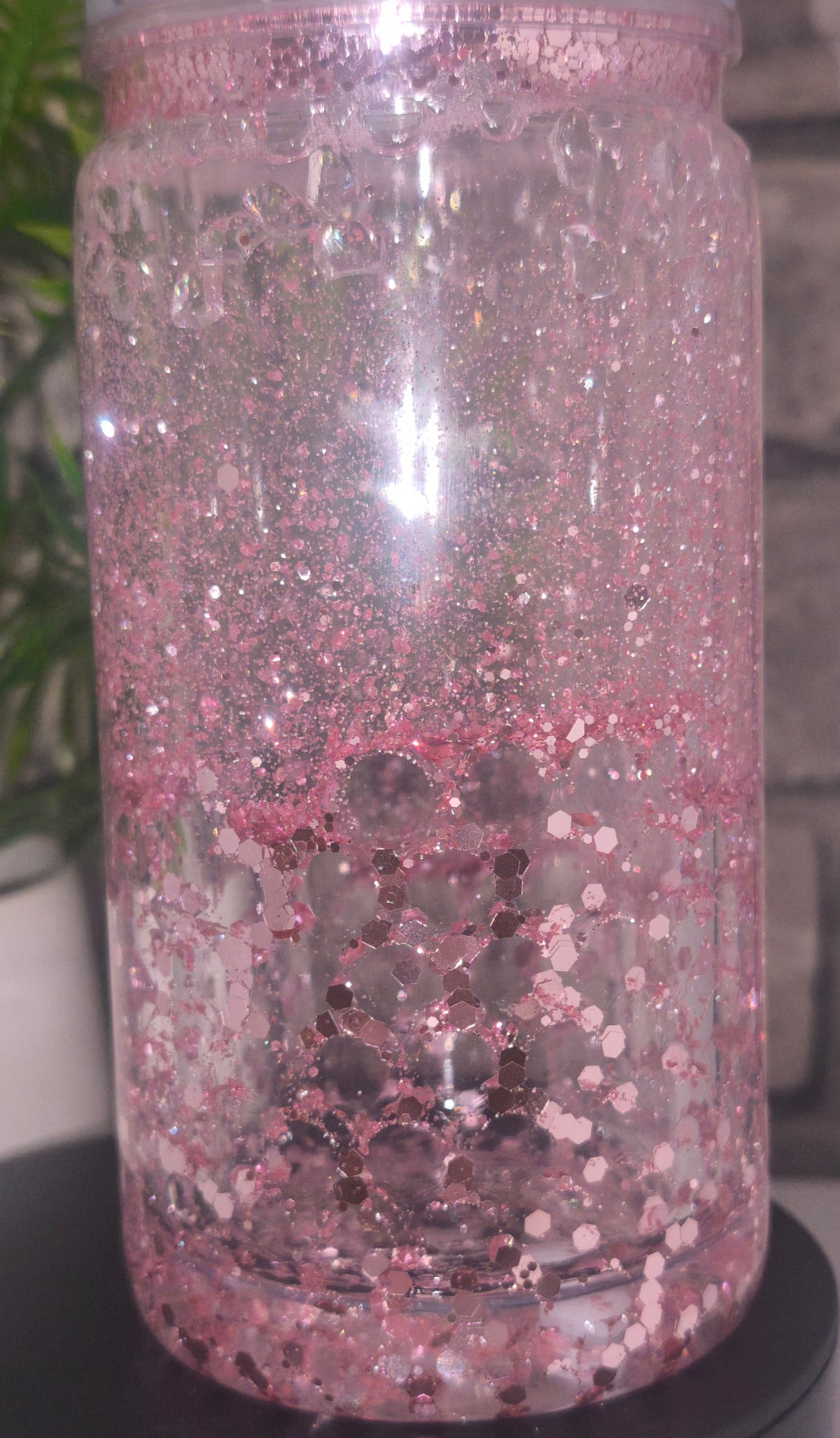 Glitzer Becher mit Eiswürfeln - Wasserperlen mit UV Dtf Aufkleber inkl Strohhalm Kunststoff