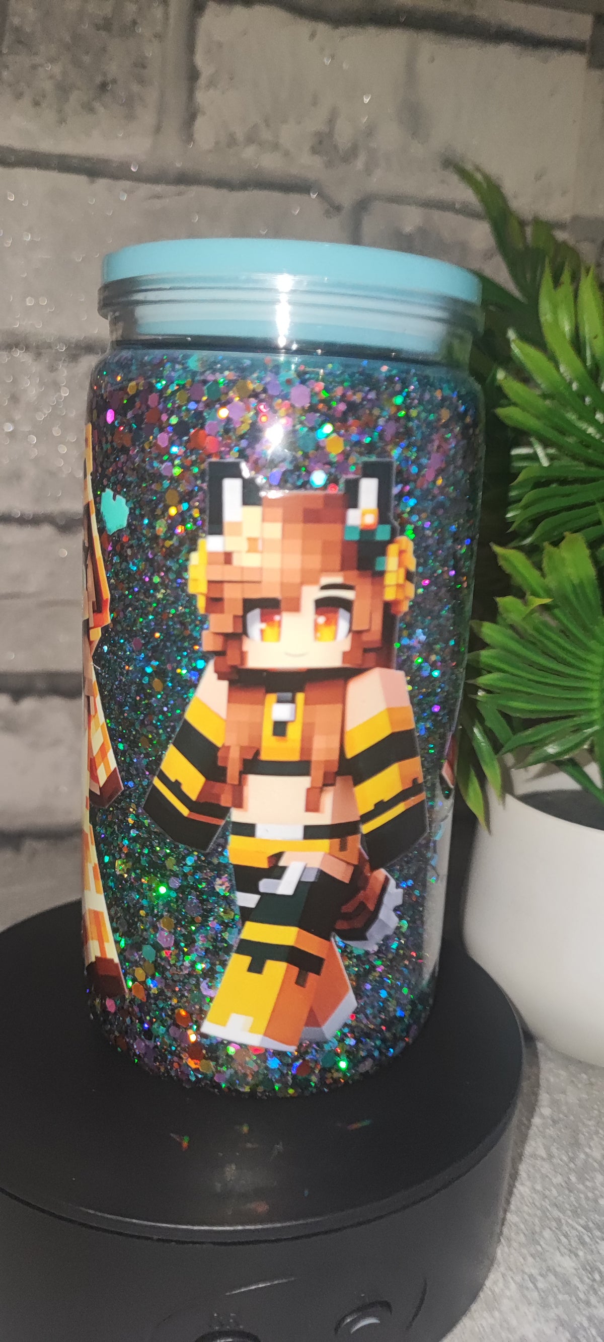 Glitzer Becher mit UV Dtf Aufkleber inkl Strohhalm Kunststoff blauer Deckel
