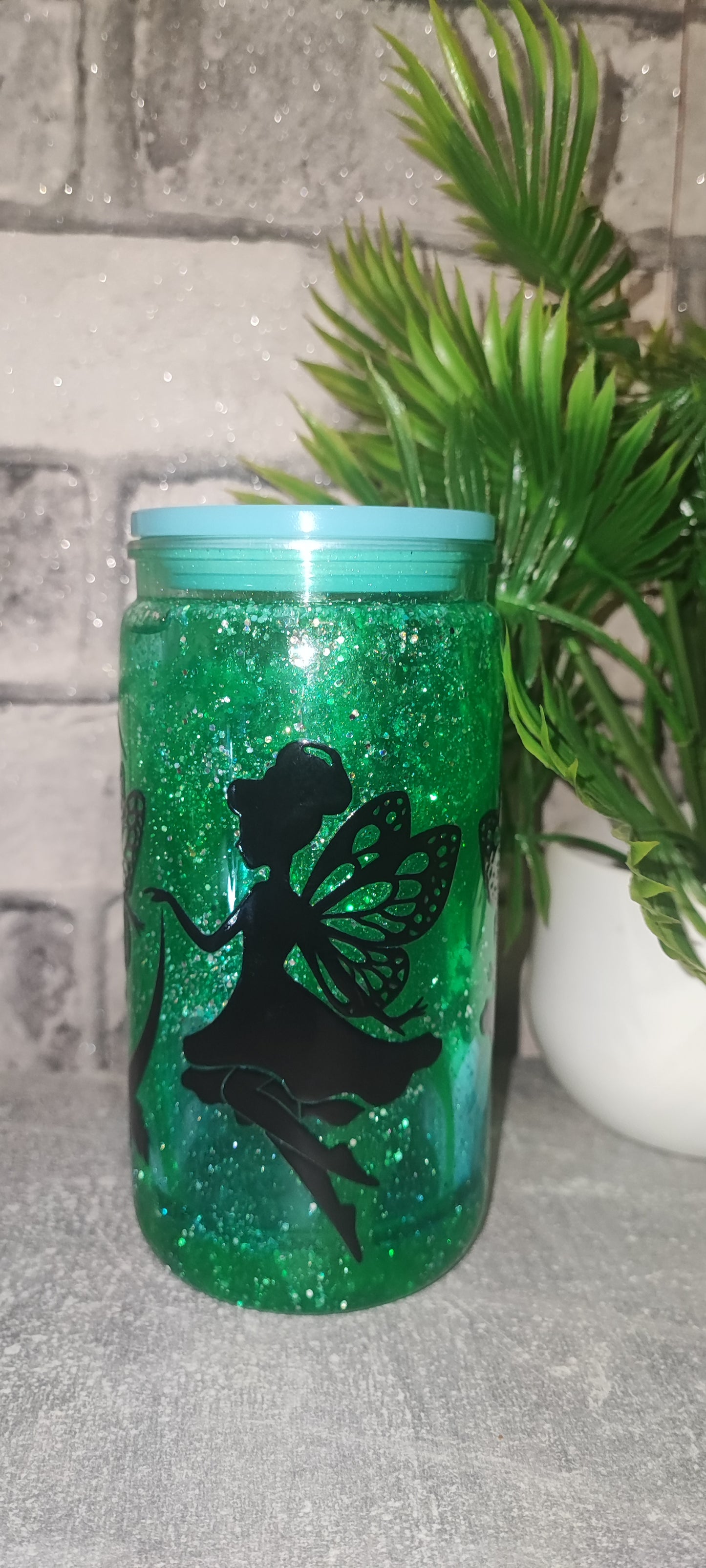 Kunststoff Lava Becher blau grün mit Fee UV dtf Aufkleber inkl Strohhalm aus Kunststoff